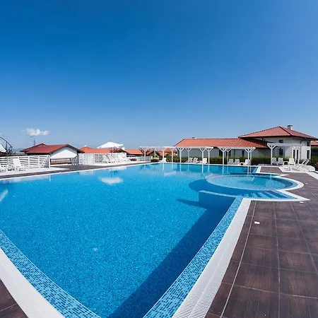 Vacation House In Ivanovi Kolibi לוזנטס