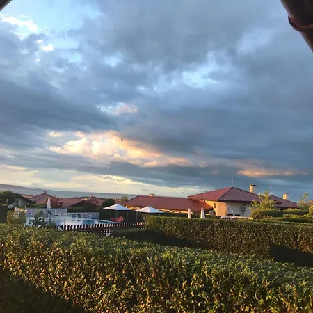 Vacation House In Ivanovi Kolibi *