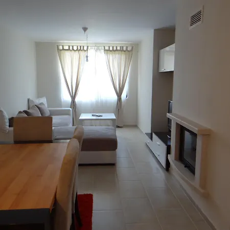 Vacation House In Ivanovi Kolibi Feriehus Lozenets